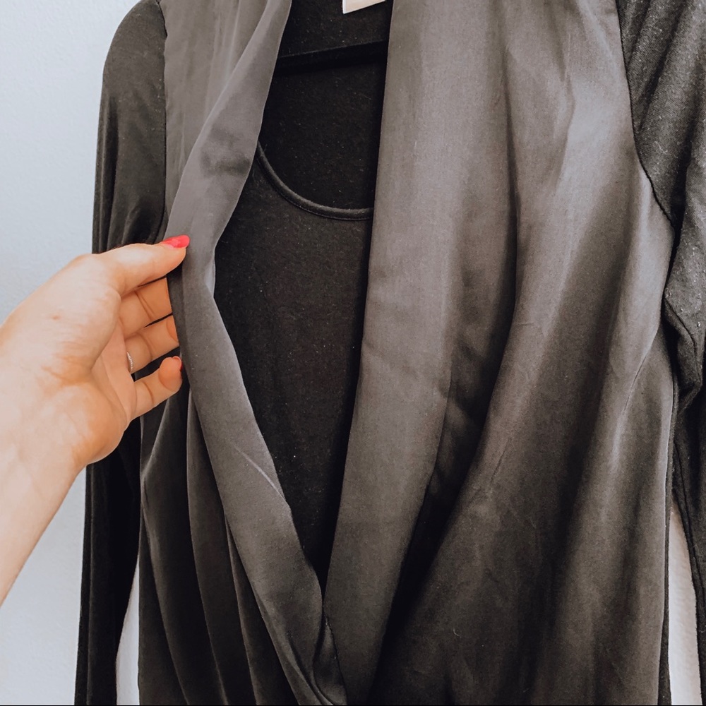 Michael Kors surplice blouse black long sleeve - Picture 6 of 6